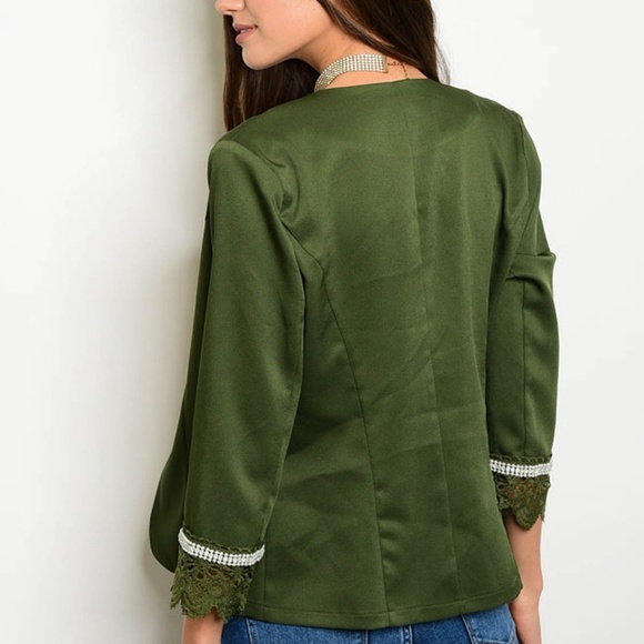 NWT Olive Green Cropped Blazer - Picture 2 of 4